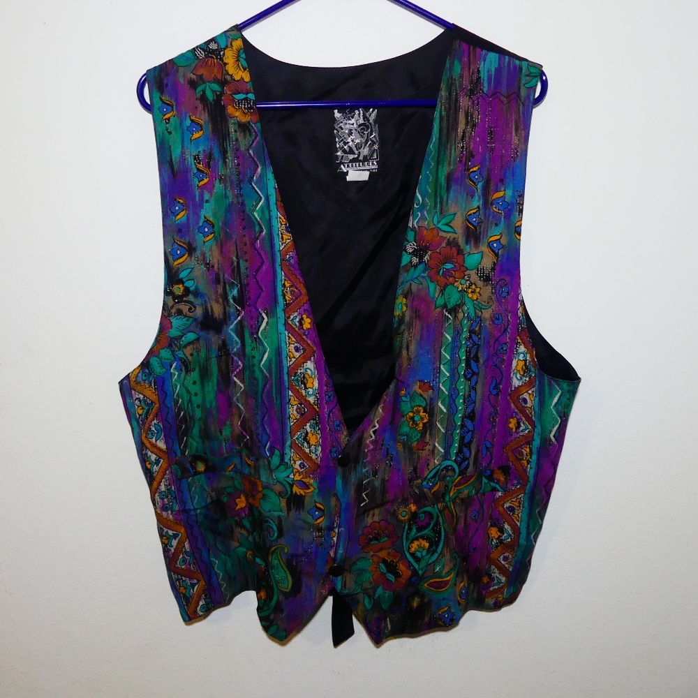 Attitudes Abstract Vest
